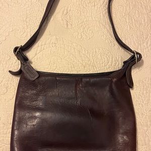 Coach Vintage Leather Medium Duffle Shoulder Bag in Oxblood (Burgundy)